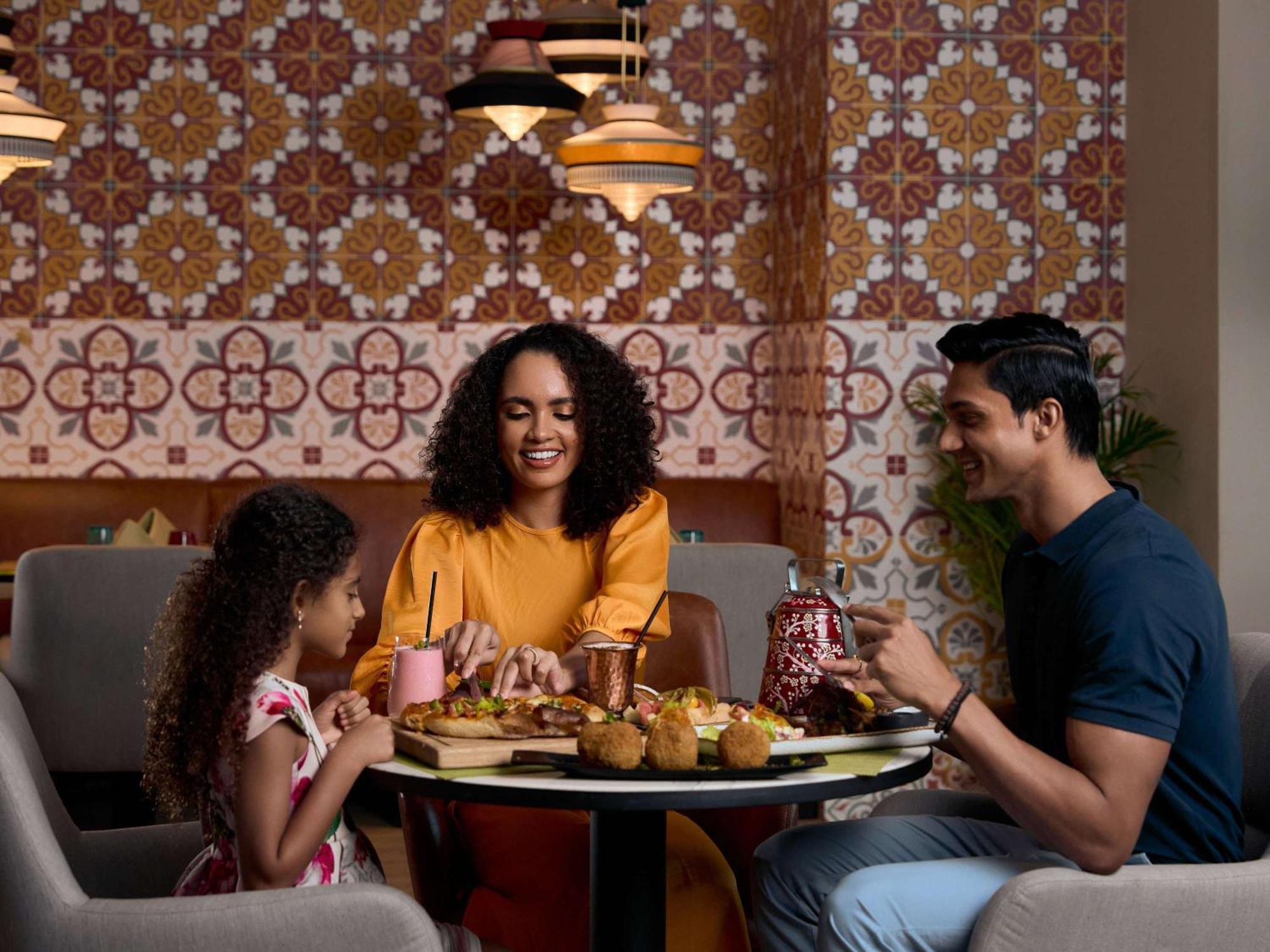 Aparthotel Adagio Dubai Deira Dış mekan fotoğraf